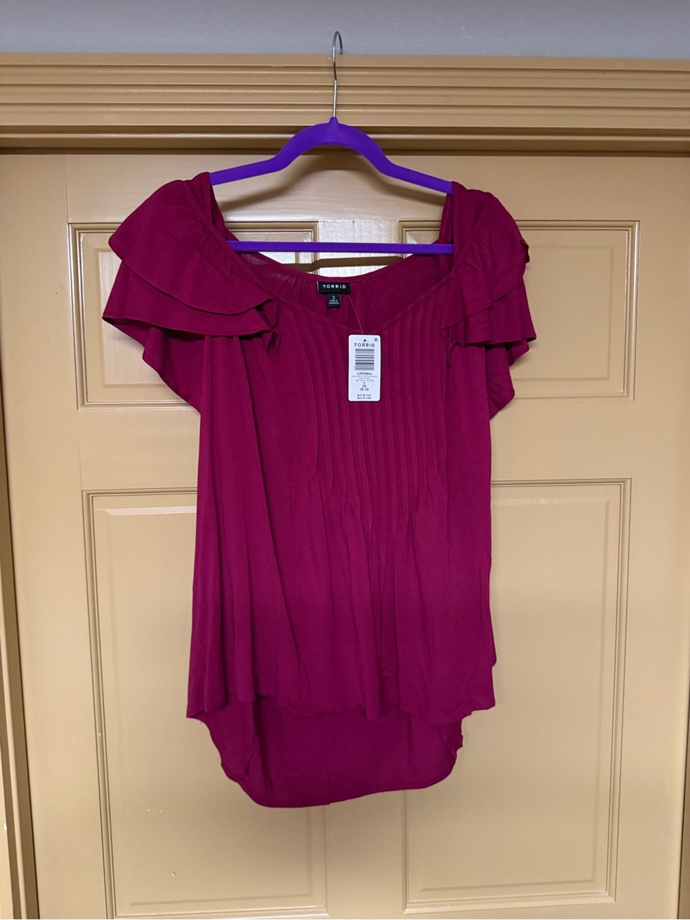 Torrid Red Plum Flutter Sleeve Pintuck Blouse Size 2 18/20 NWT